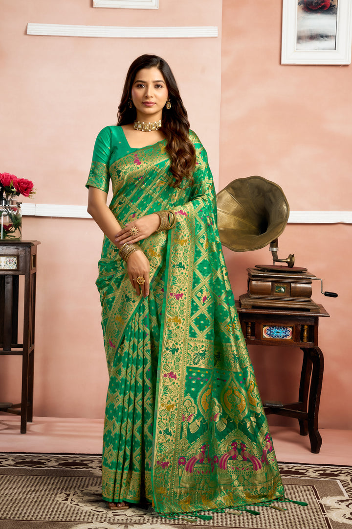Verdant Royale Orgenza Naylon Saree with Opulent Jacquard Zahlari Pallu
