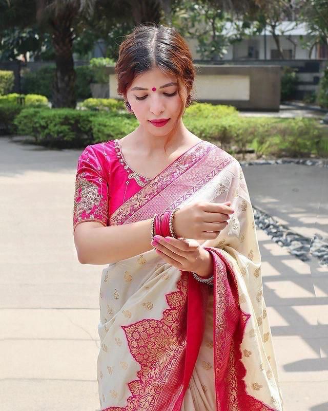 Blush Ivory Soft Lichi Silk Saree with Rosette Pink Zari Border & Classic Jacquard